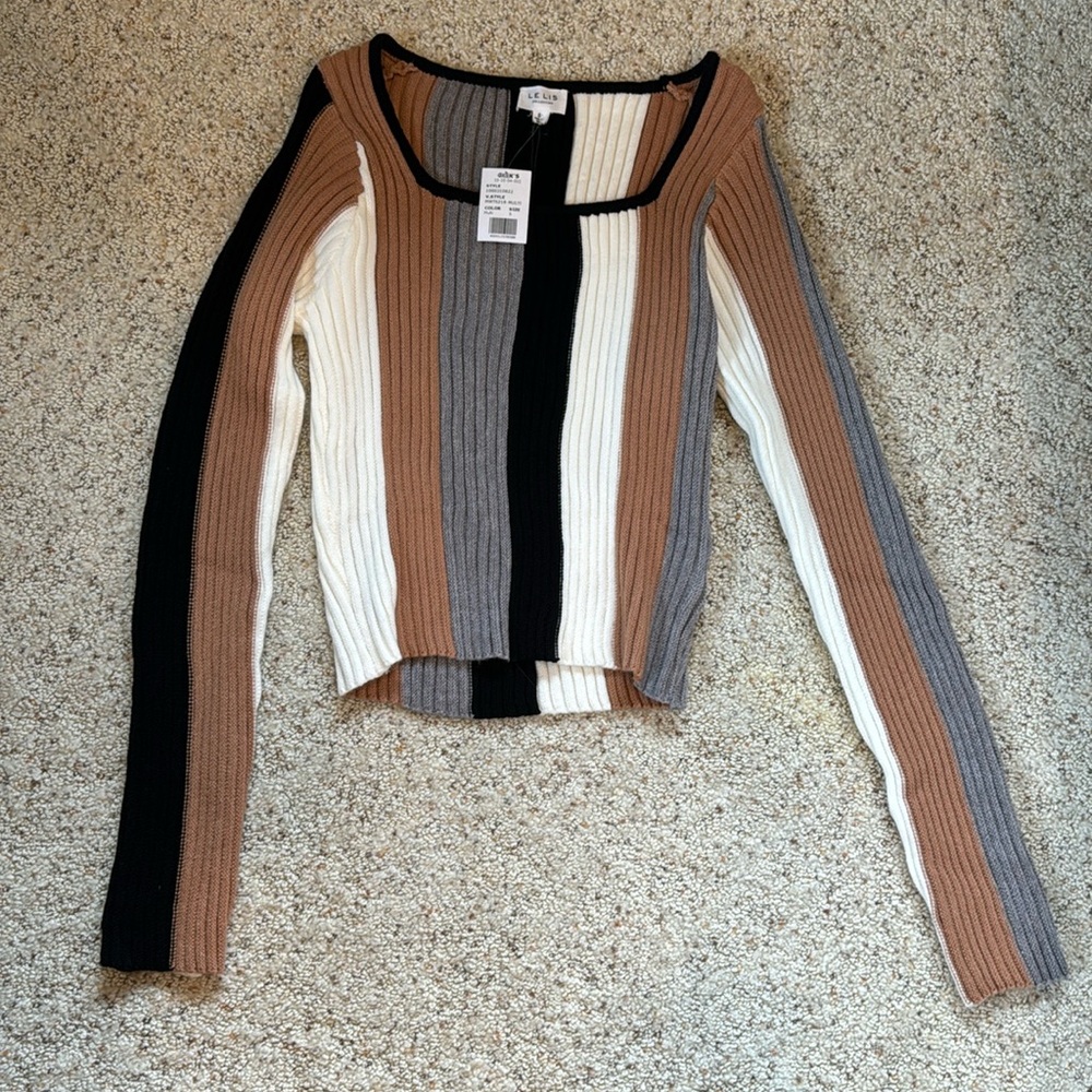 Brand new sweater never worn square neck sweater